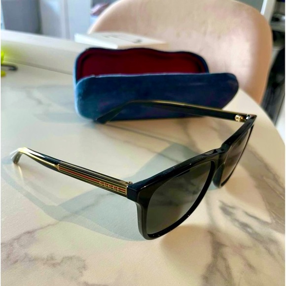 Gucci  GG0381S sunglasses - Picture 1 of 3